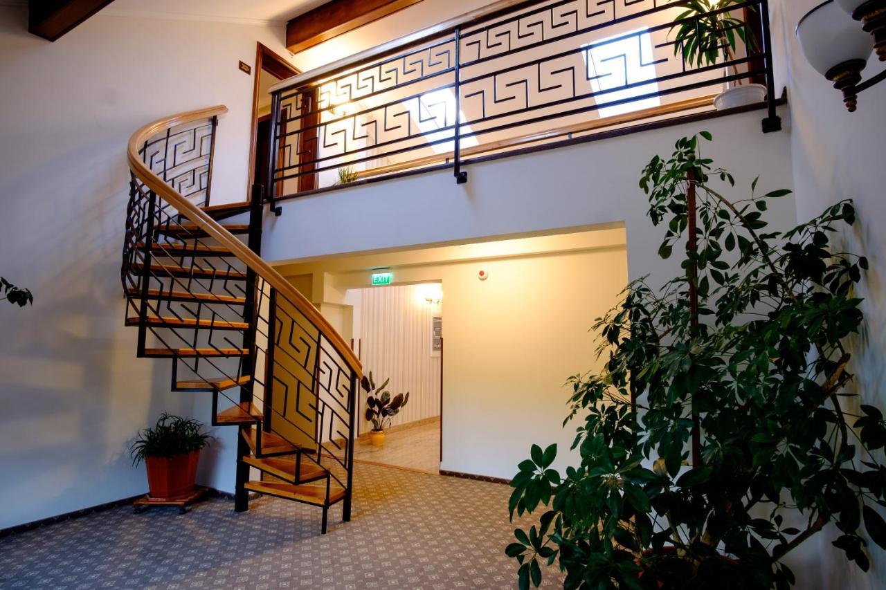 Hotel Poezia Luna Buitenkant foto