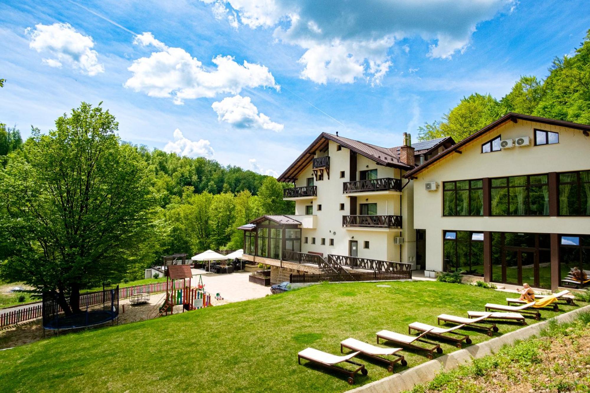 Hotel Poezia Luna Buitenkant foto